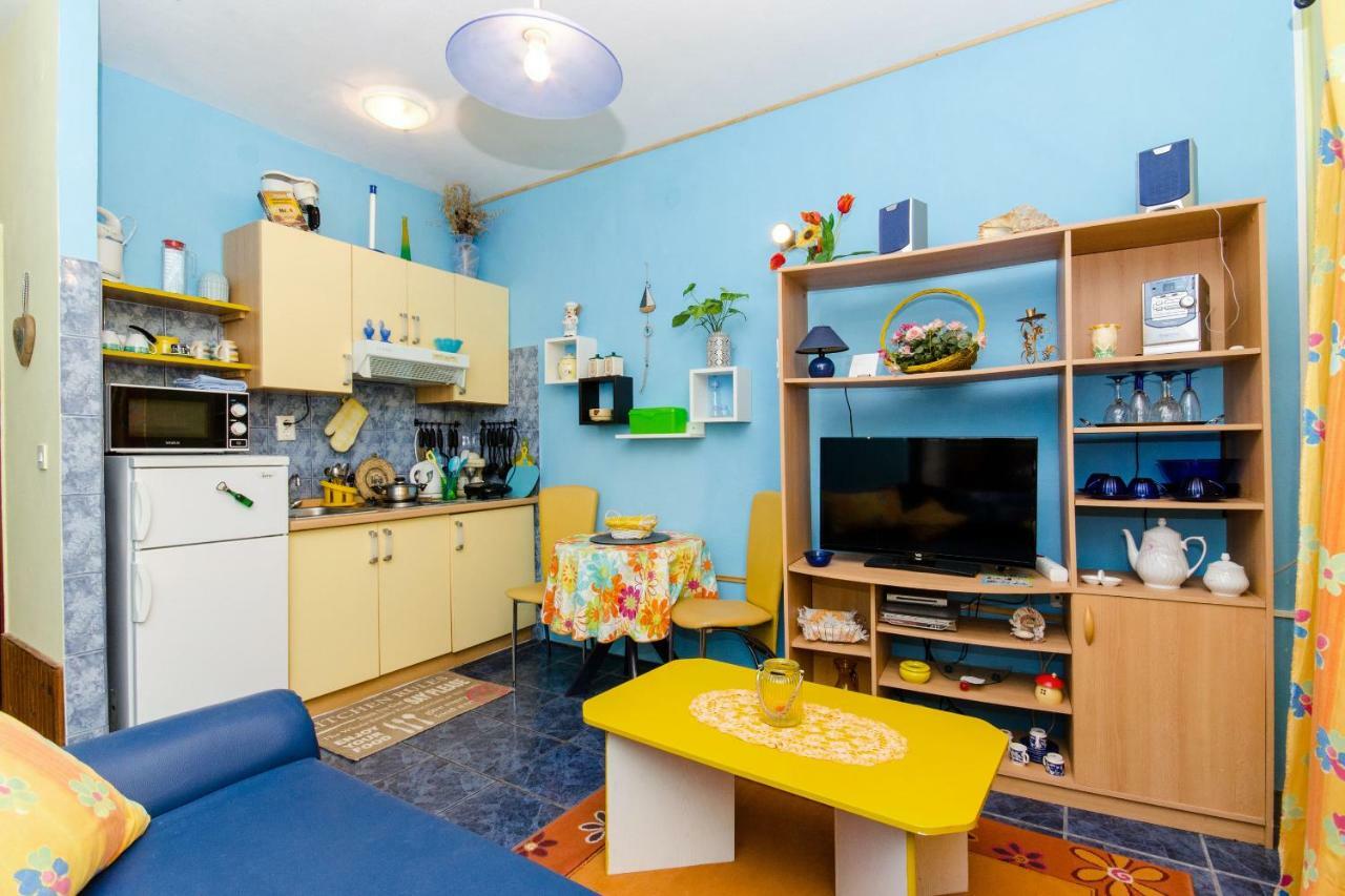 Apartment Slavka Račišće Kültér fotó