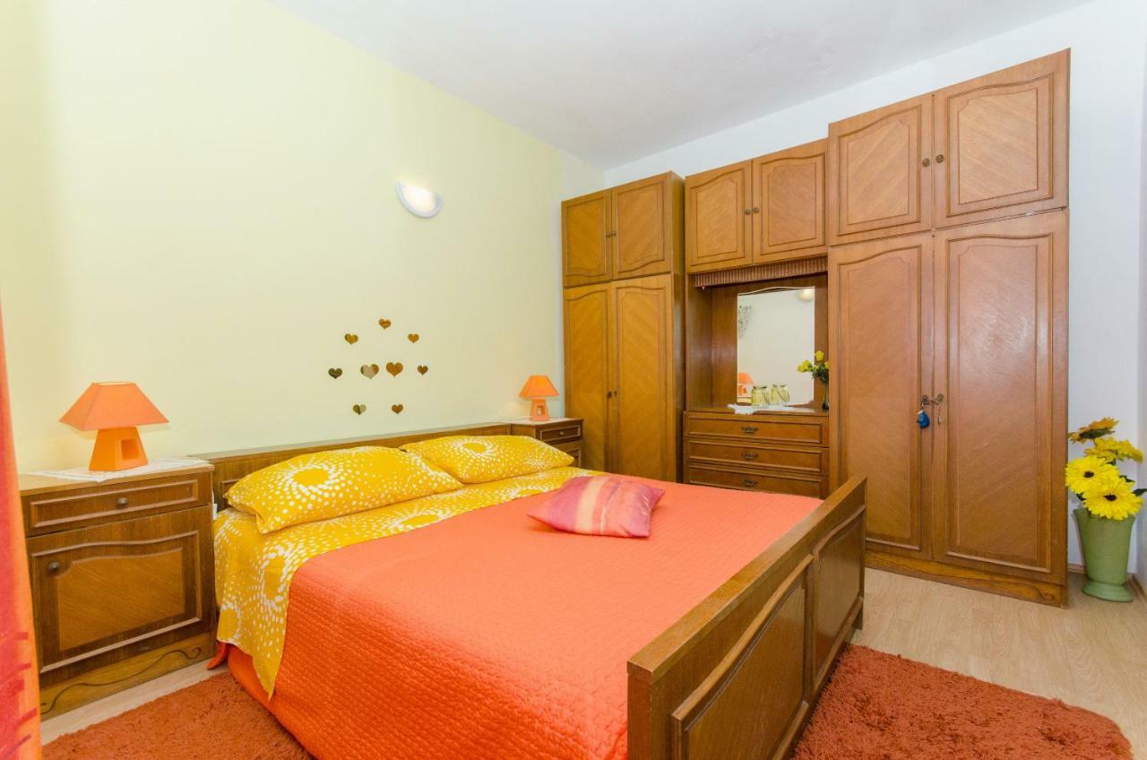 Apartment Slavka Račišće Kültér fotó